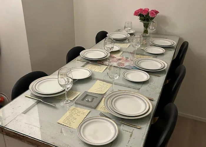 Cozy 2-room Flat With Sauna And Work Desk 公寓 *